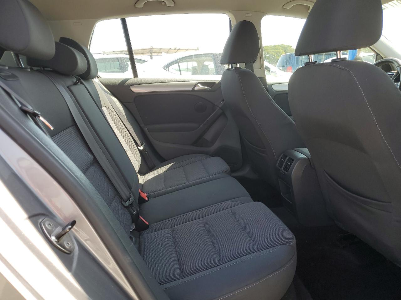 2012 Volkswagen Golf VIN: WVWDM7AJ4CW339996 Lot: 81712845