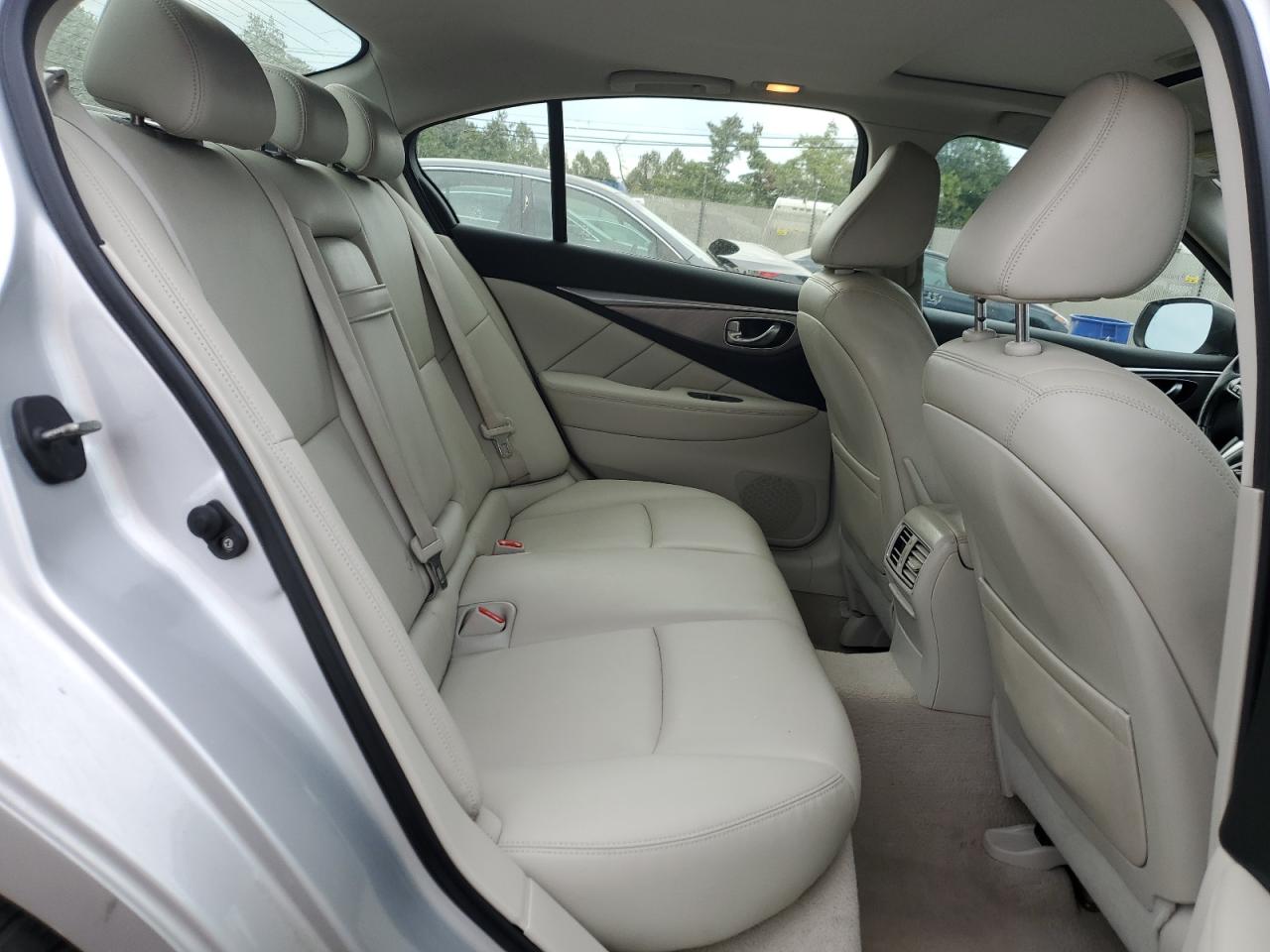 2015 Infiniti Q50 Base VIN: JN1BV7AR9FM414043 Lot: 80843045