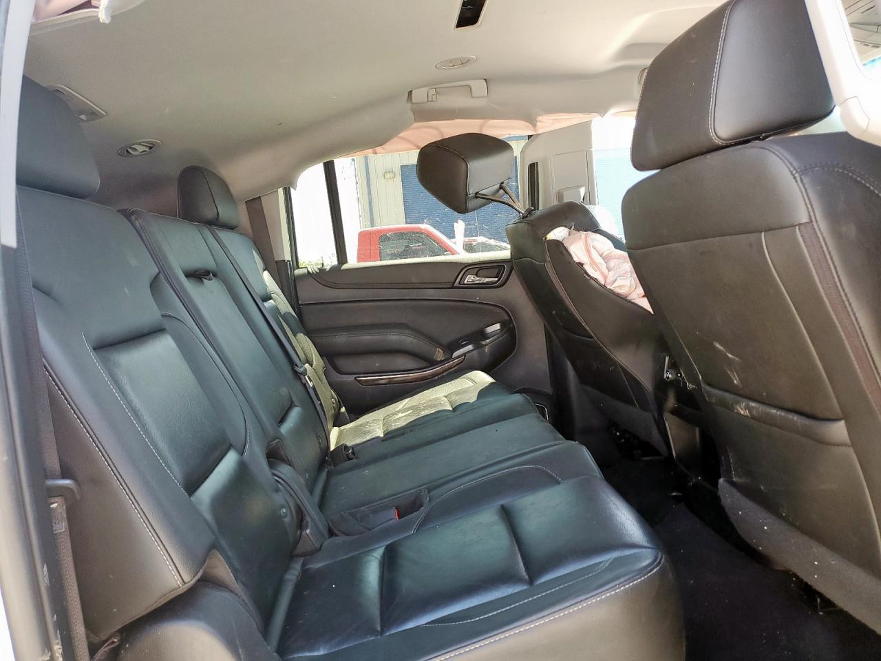 2019 Chevrolet Suburban K1500 Lt VIN: 1GNSKHKC8KR202552 Lot: 71309685