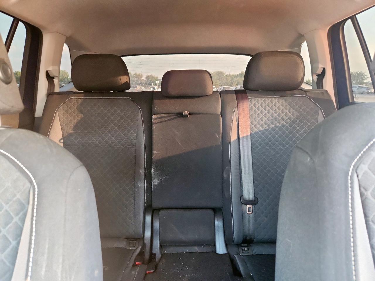 2021 Volkswagen Tiguan S VIN: 3VV1B7AX5MM066860 Lot: 80743965