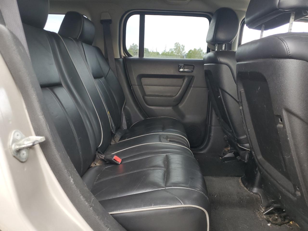 2007 Hummer H3 VIN: 5GTDN13E878102070 Lot: 81040085