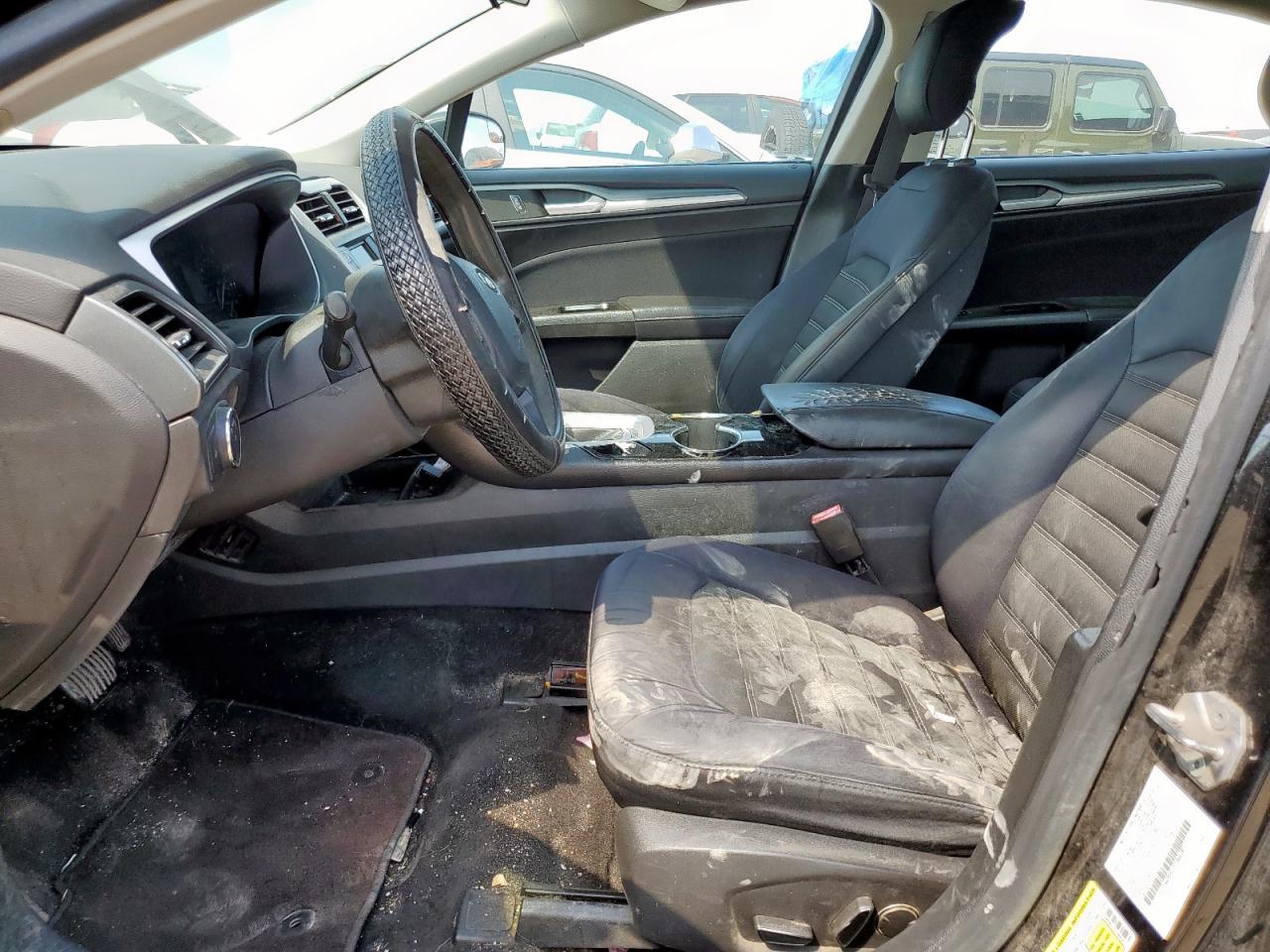 2014 Ford Fusion Se VIN: 1FA6P0H71E5366587 Lot: 84732235