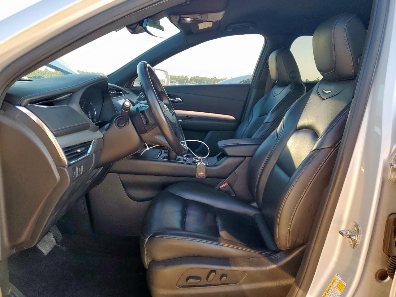 2021 Cadillac Xt4 Premium Luxury VIN: 1GYFZCR49MF001913 Lot: 70672885