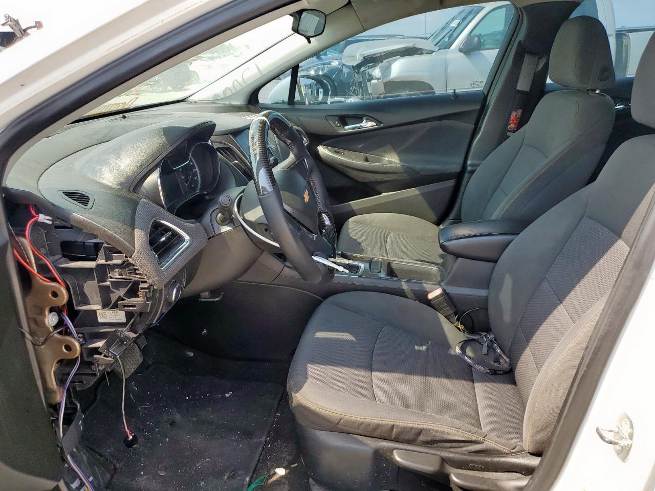 2019 Chevrolet Cruze Ls VIN: 1G1BC5SM4K7150838 Lot: 80300185