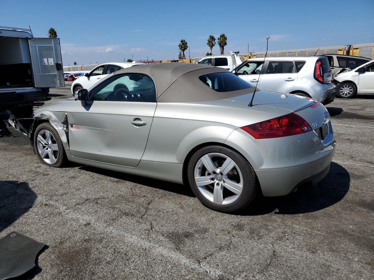 Фото: TRUMF38J591002063