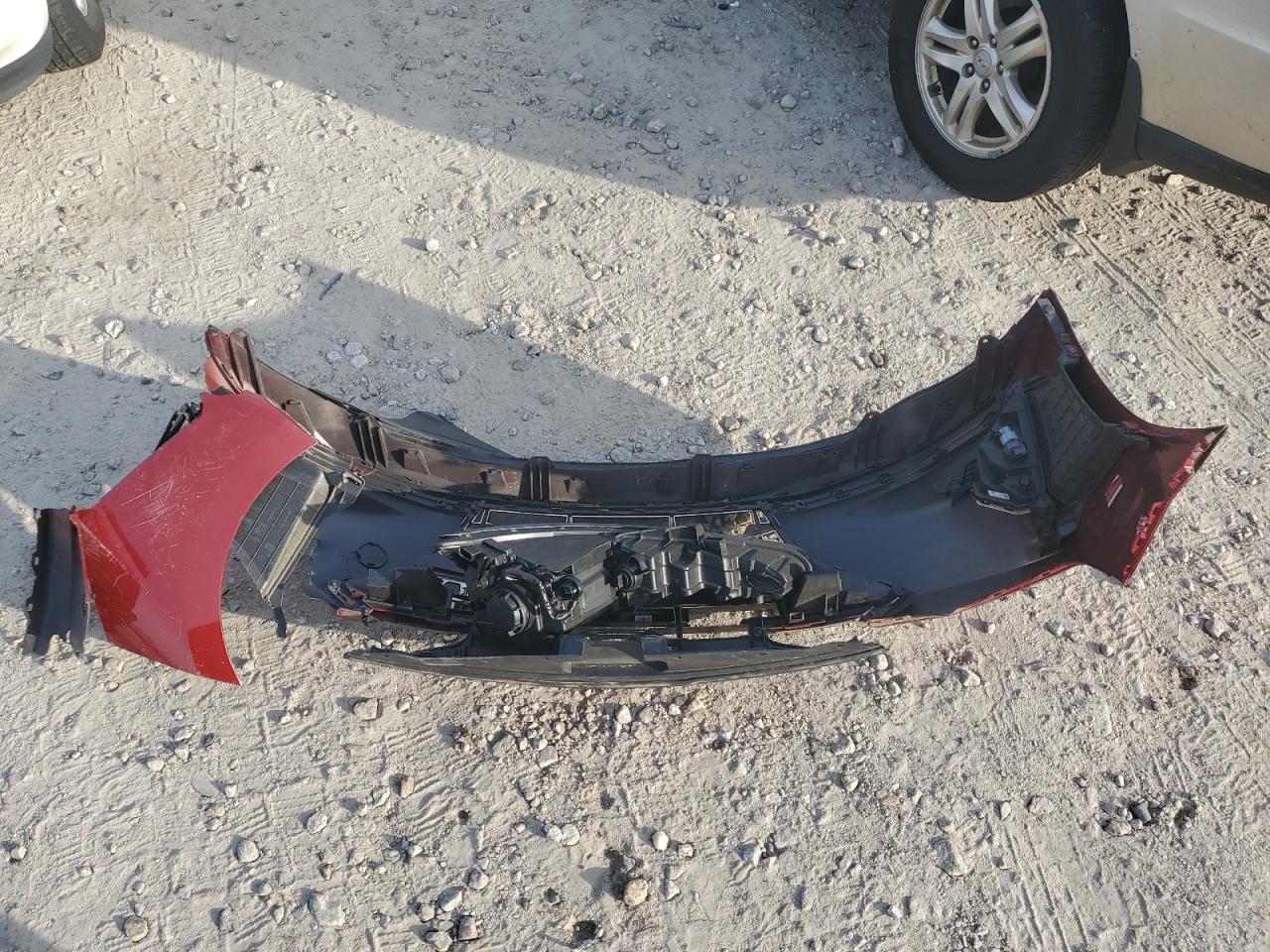 2019 Hyundai Elantra Se VIN: KMHD74LF8KU821696 Lot: 84440365