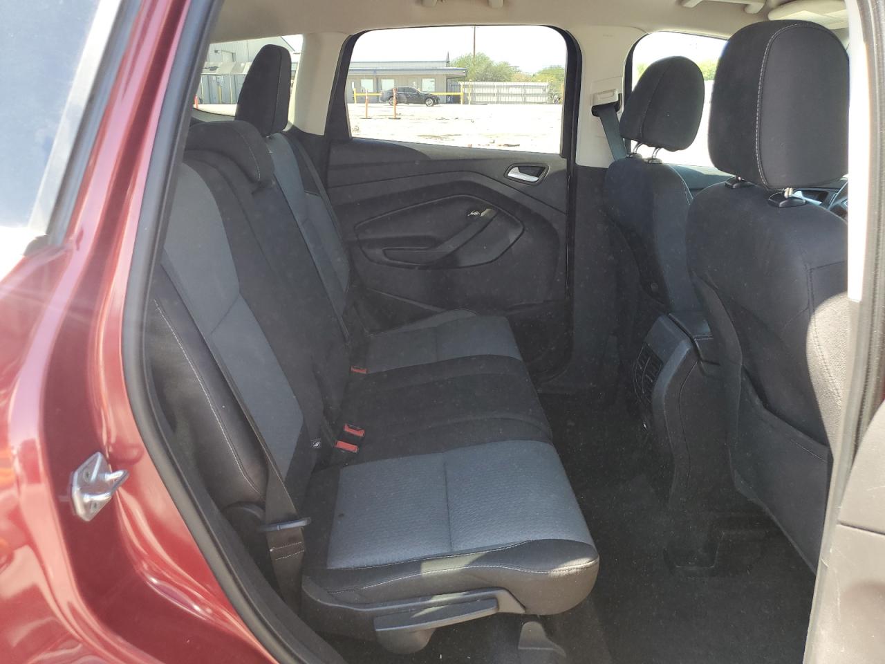 2017 Ford Escape Se VIN: 1FMCU0GD3HUB44698 Lot: 80564435