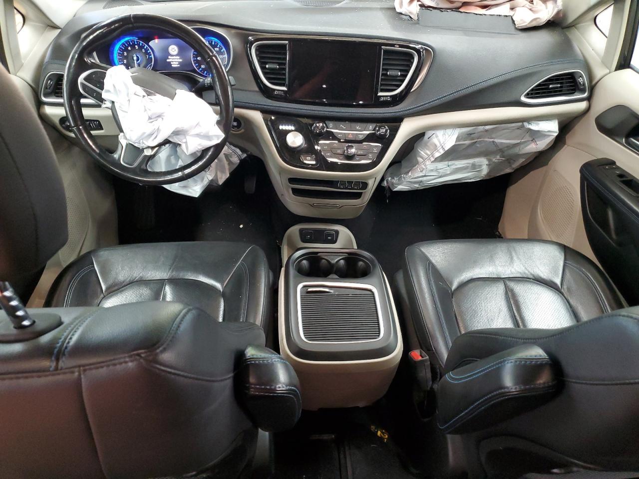 2021 Chrysler Pacifica Touring L VIN: 2C4RC1BG0MR504588 Lot: 80657475