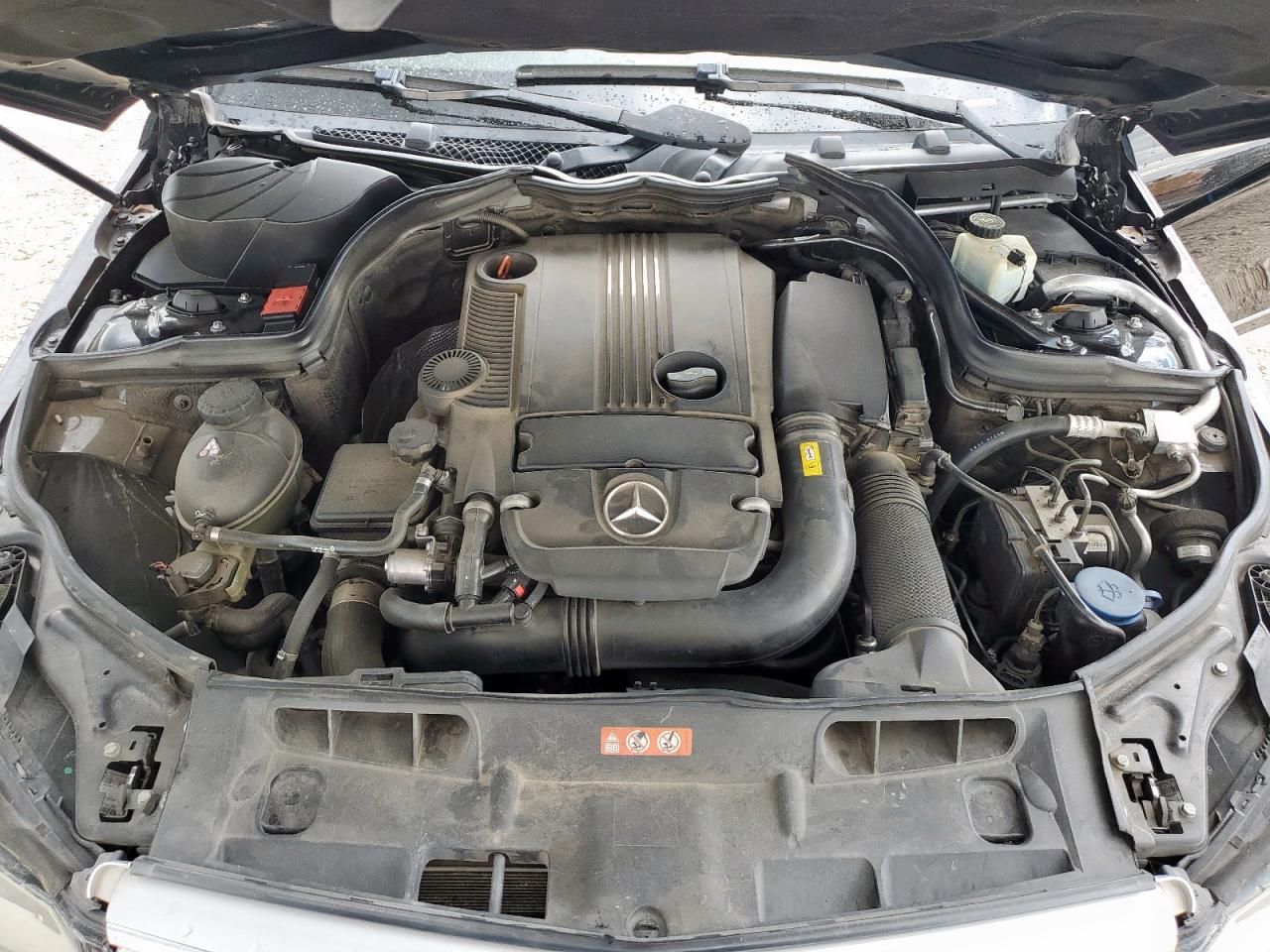 2012 Mercedes-Benz C 250 VIN: WDDGF4HB5CR222940 Lot: 81043665