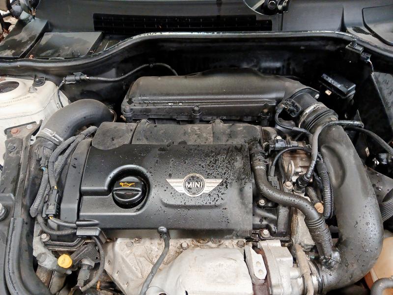 2010 MINI COOPER S 