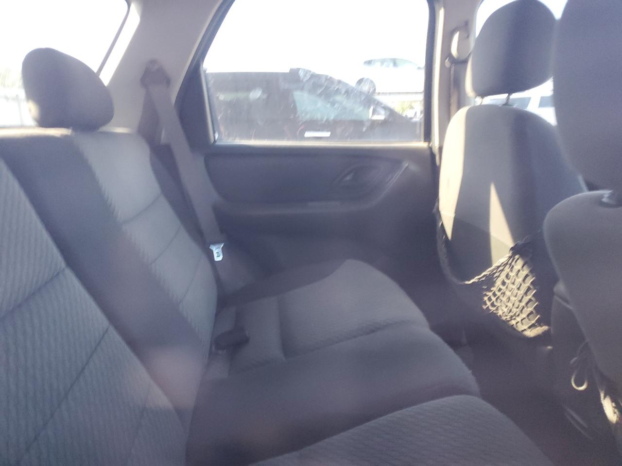 2004 Ford Escape Xlt VIN: 1FMCU03194DA22546 Lot: 84227115