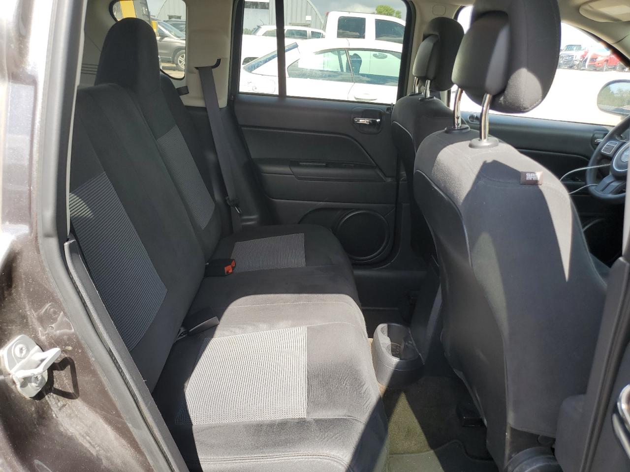 2016 Jeep Compass Sport VIN: 1C4NJCBA0GD612275 Lot: 80942795