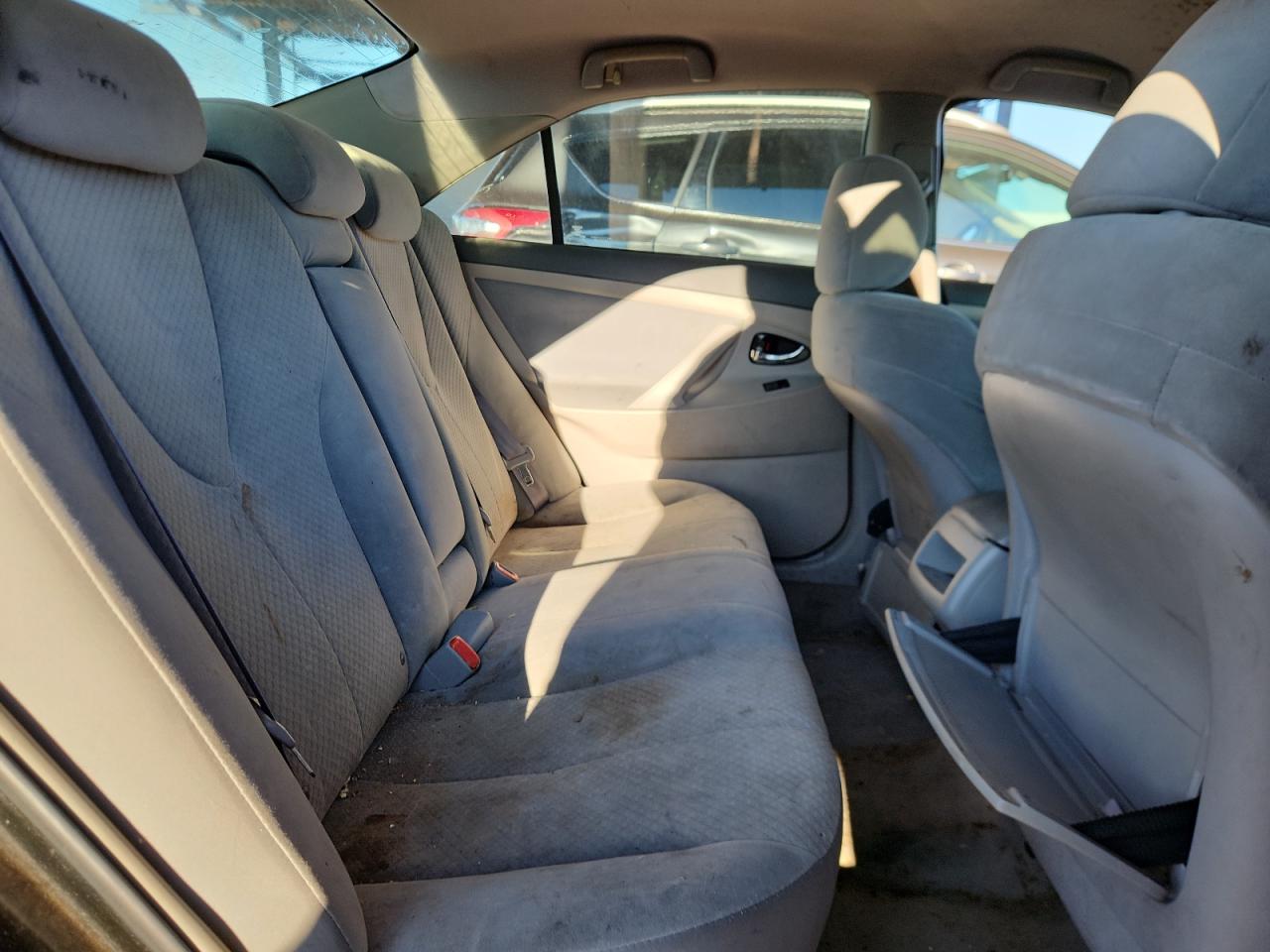 2009 Toyota Camry Base VIN: 4T1BE46K39U414272 Lot: 81756455