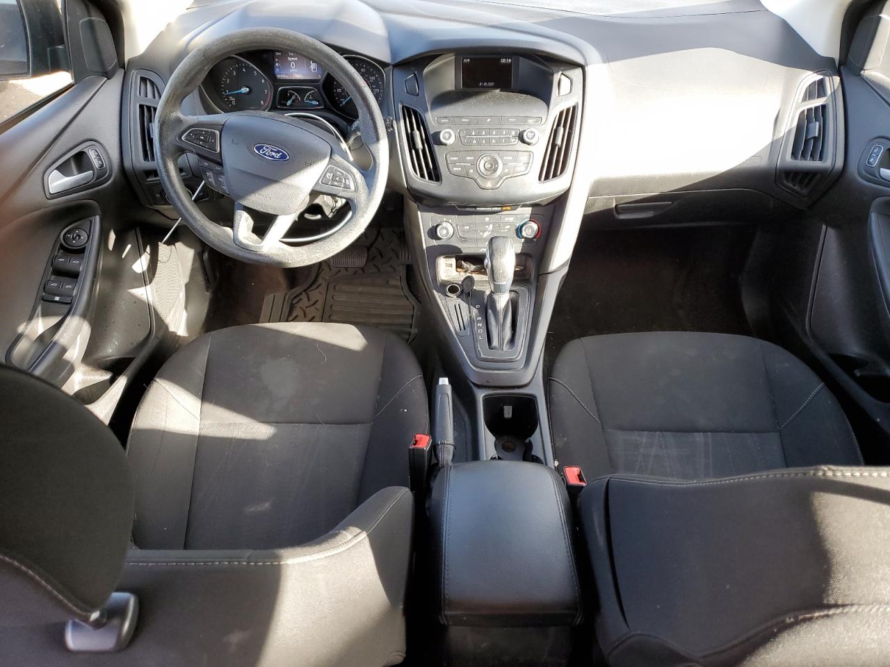 2018 Ford Focus Se VIN: 1FADP3K21JL236272 Lot: 81881855