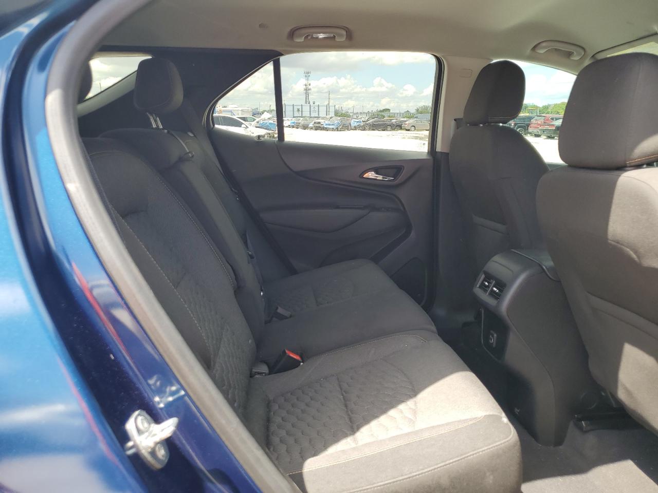 2021 Chevrolet Equinox Lt VIN: 2GNAXKEV2M6121648 Lot: 83878765