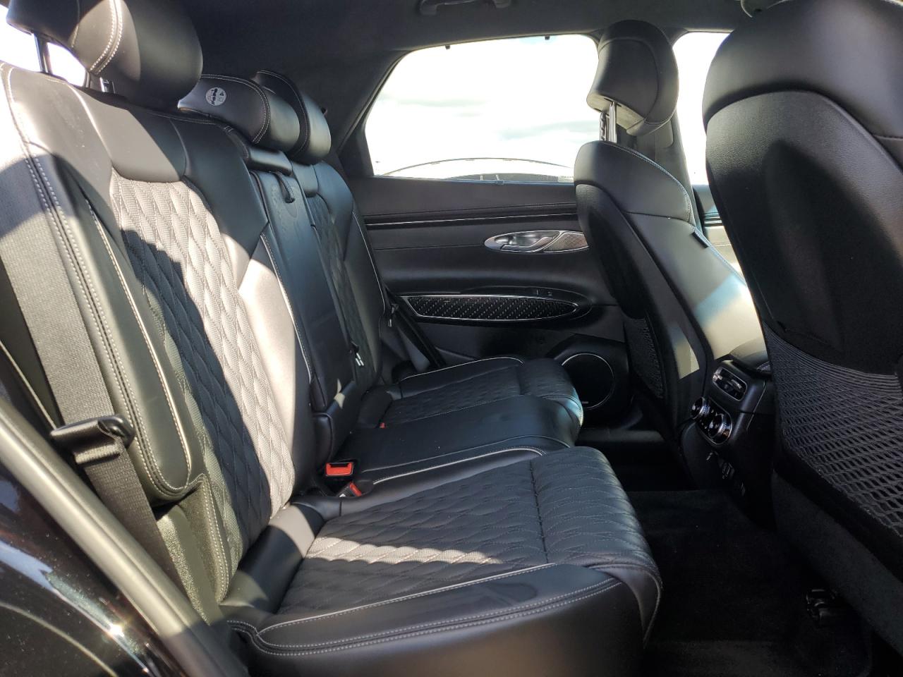 2023 Genesis Gv70 Base VIN: KMUMCDTC8PU109697 Lot: 81711985