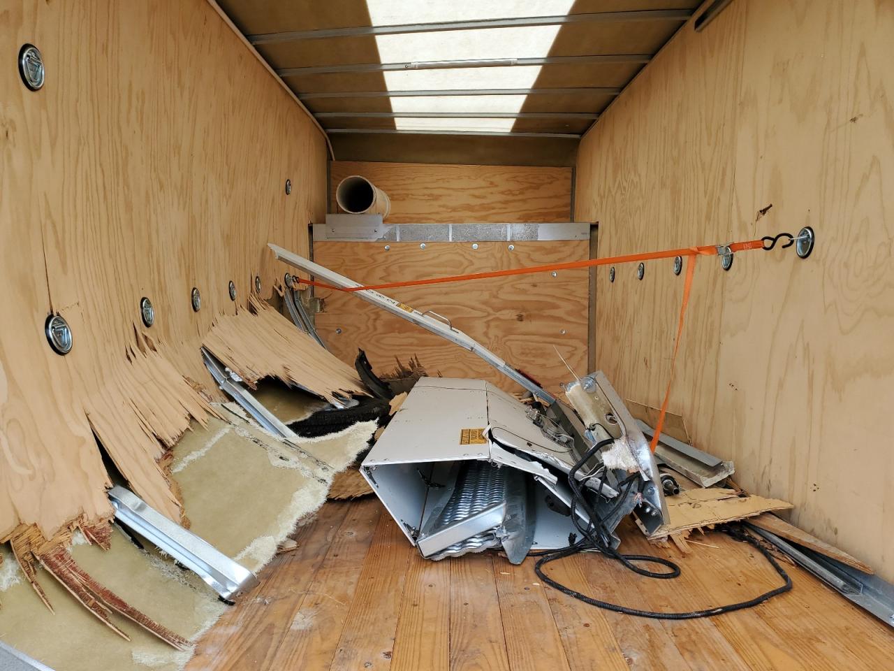 2024 Chevrolet Express G3500 VIN: 1HA0GSF73RN011775 Lot: 80713045