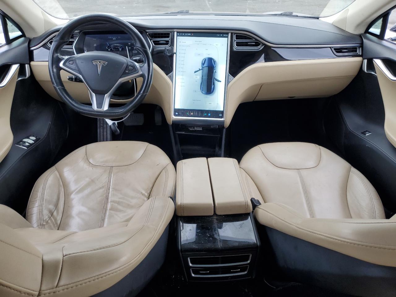 2014 Tesla Model S VIN: 5YJSA1H15EFP55890 Lot: 83936185