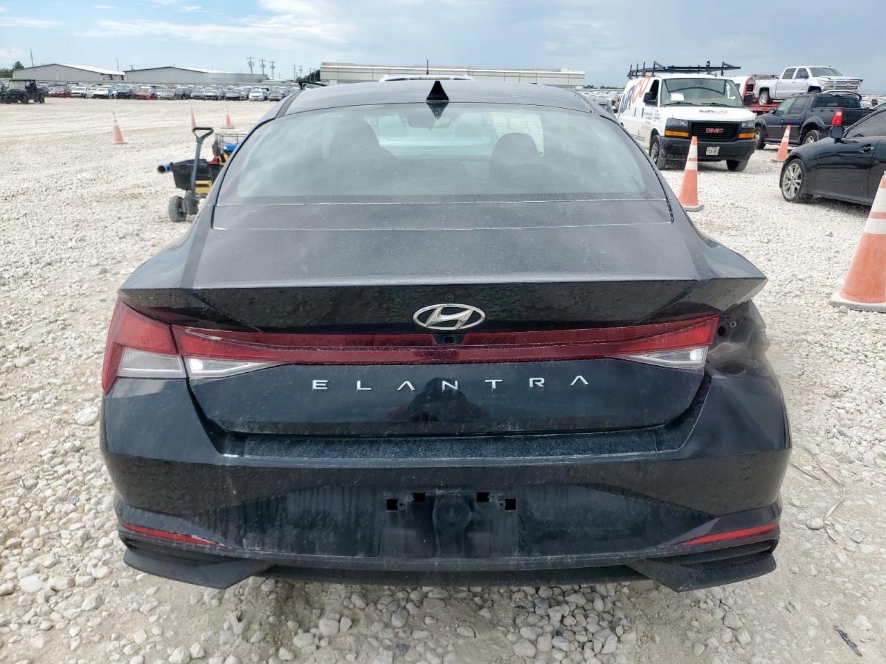 2023 Hyundai Elantra Sel VIN: KMHLM4AG8PU520823 Lot: 82038805