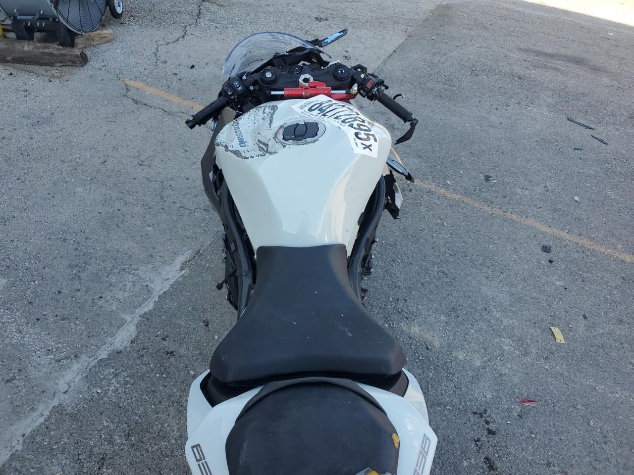 2025 Kawasaki Zx636 K VIN: JKBZXJK19SA010060 Lot: 84272895