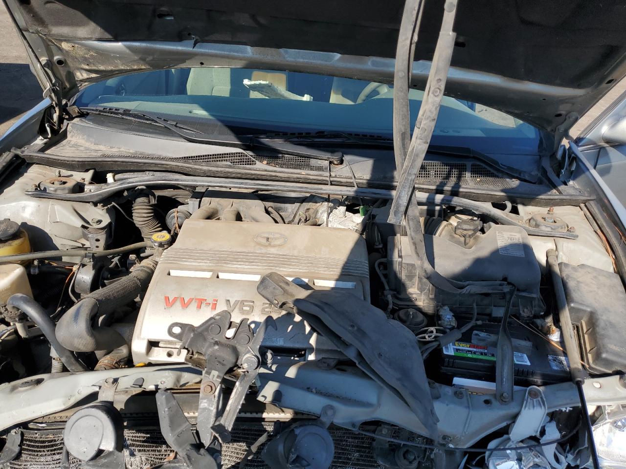 2005 Toyota Camry Le VIN: 4T1BF30K85U605440 Lot: 84000395