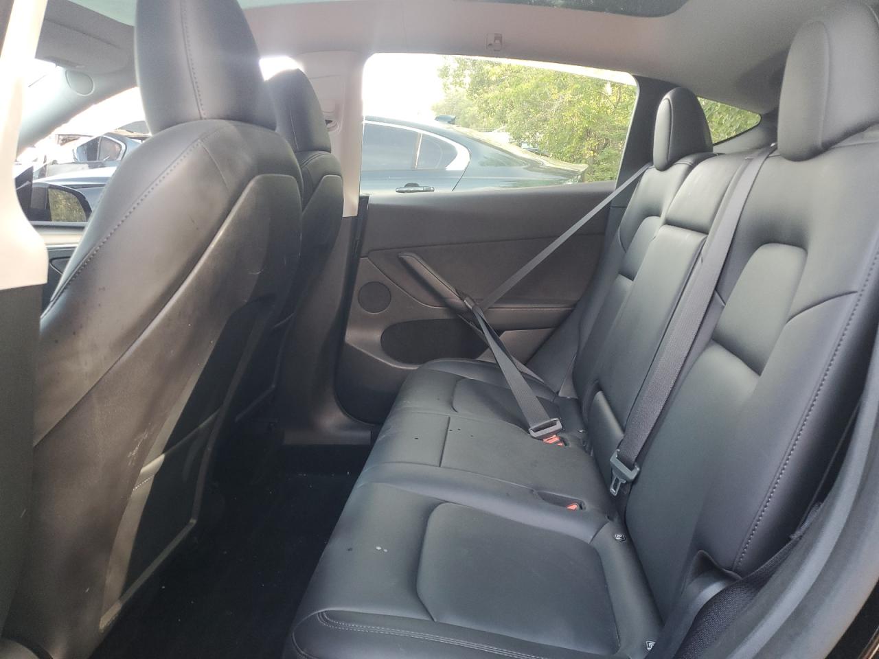 2023 Tesla Model Y VIN: LRWYGDEE3PC105227 Lot: 70268995