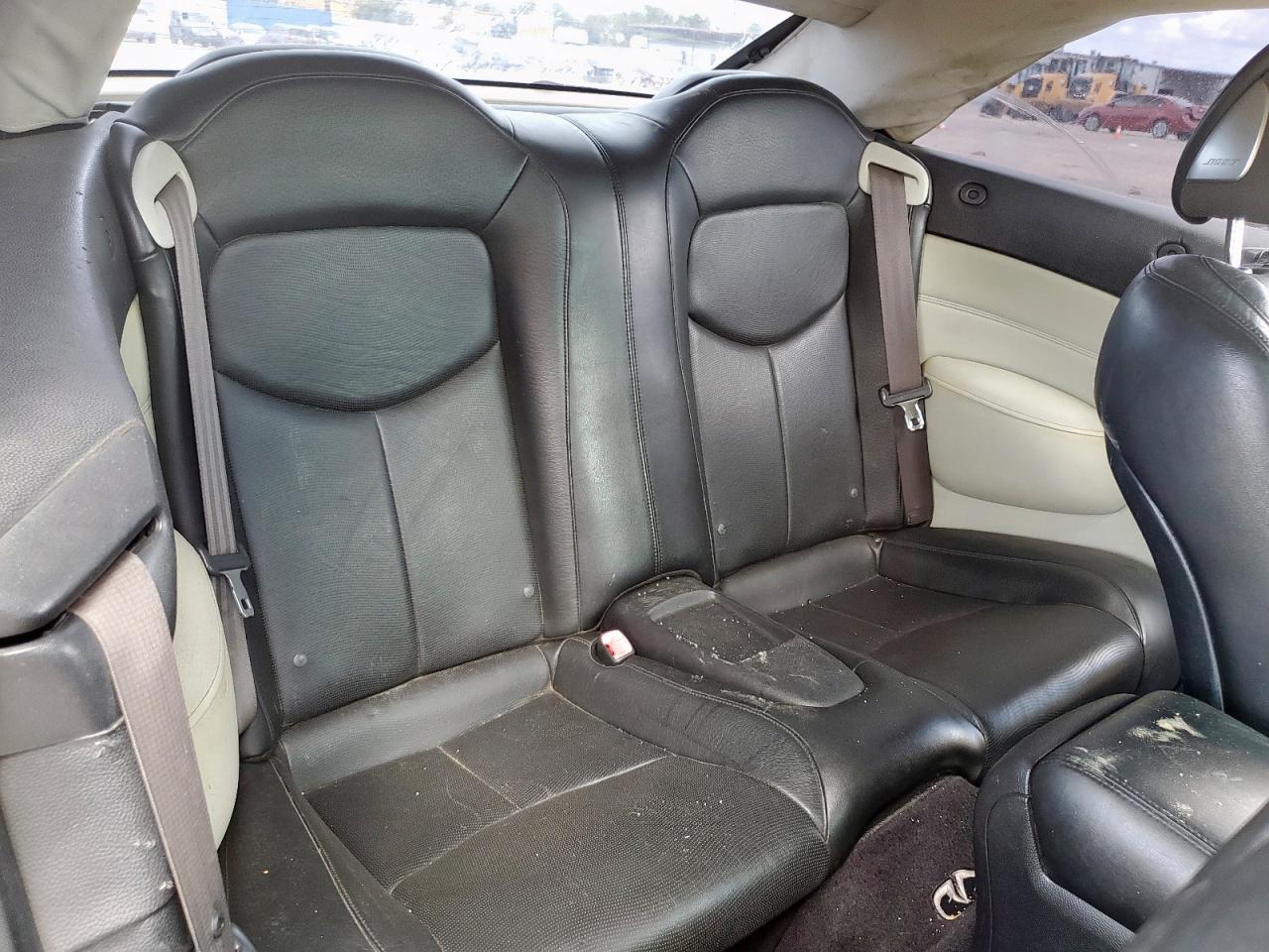 2010 Infiniti G37 Base VIN: JN1CV6FEXAM351984 Lot: 81581615