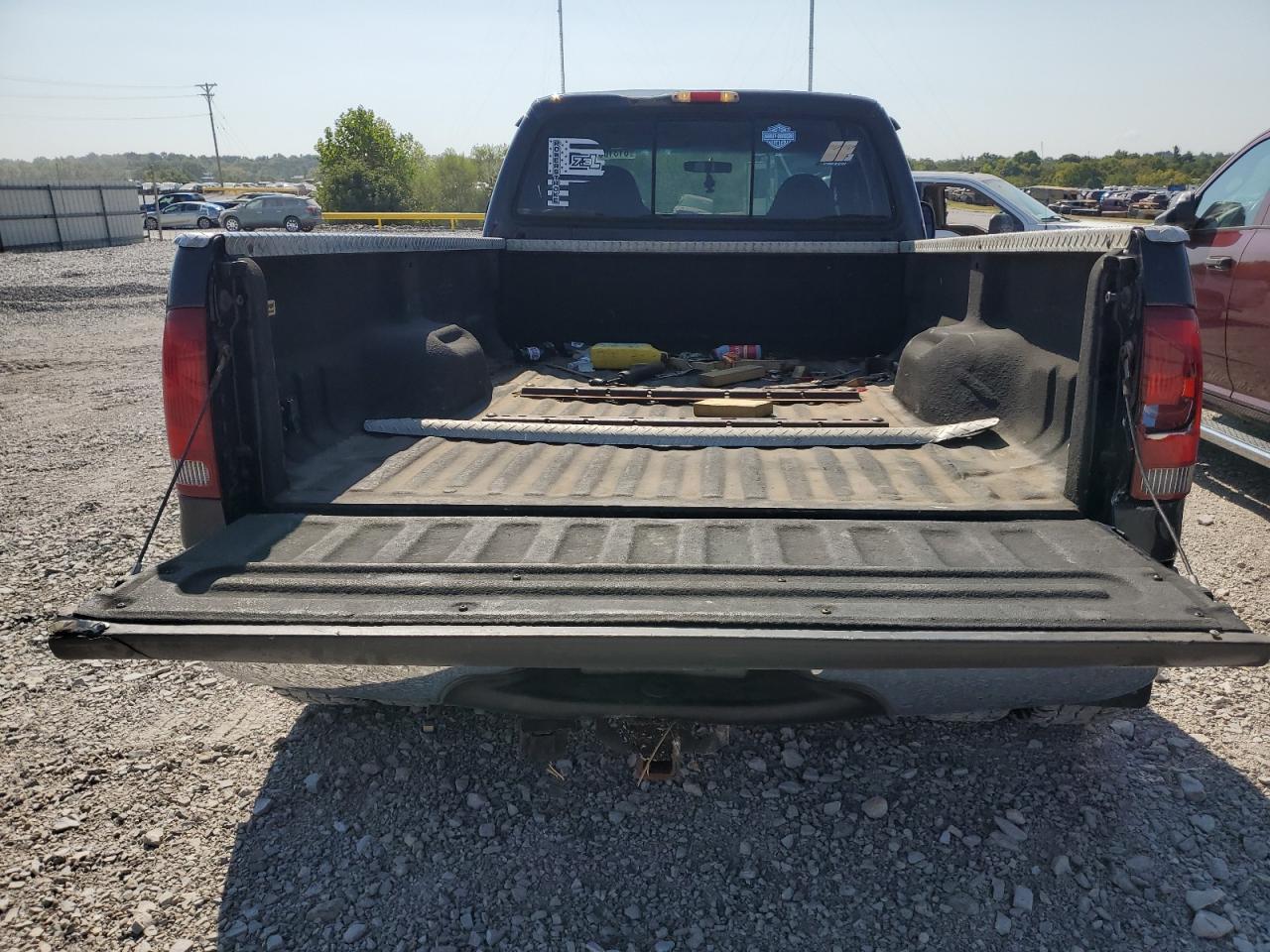 1999 Ford F350 Super Duty VIN: 1FTWX33F6XEF08638 Lot: 81310675