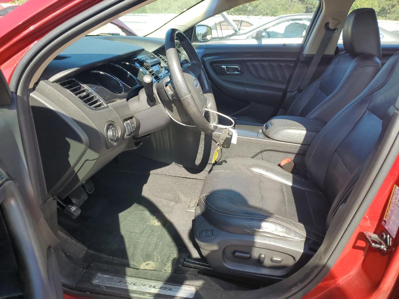 2010 Ford Taurus Limited VIN: 1FAHP2FW8AG158946 Lot: 84574125