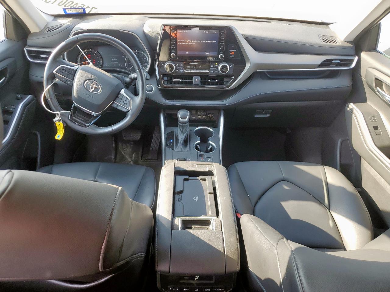 2021 Toyota Highlander Xle VIN: 5TDGZRAH4MS530388 Lot: 71540015