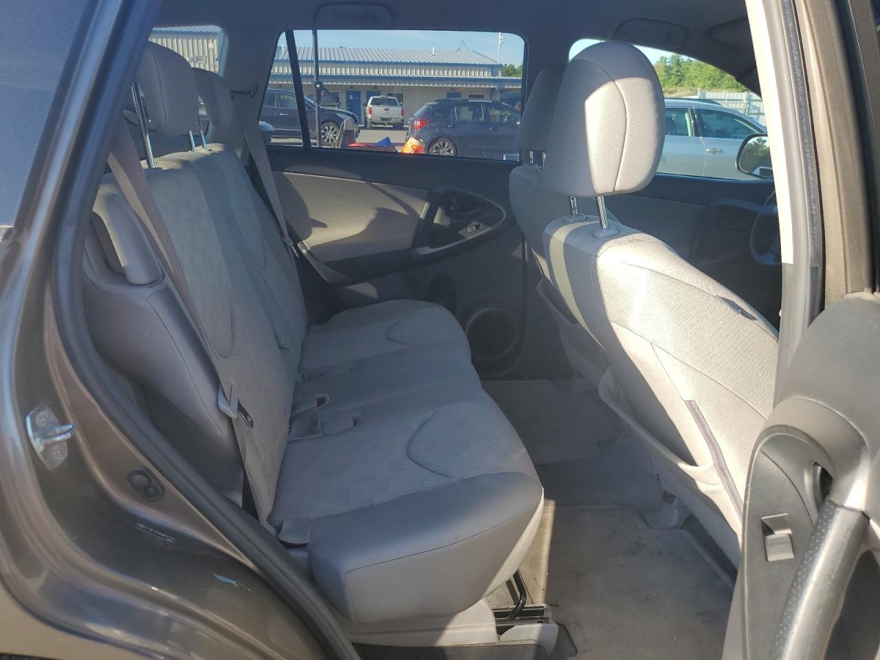 2010 Toyota Rav4 VIN: 2T3BF4DV8AW037928 Lot: 80824575