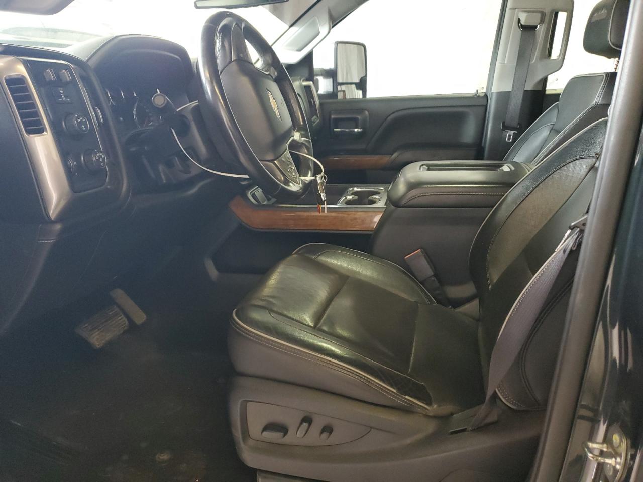 2018 Chevrolet Silverado K2500 High Country VIN: 1GC1KXEY4JF144784 Lot: 84252165