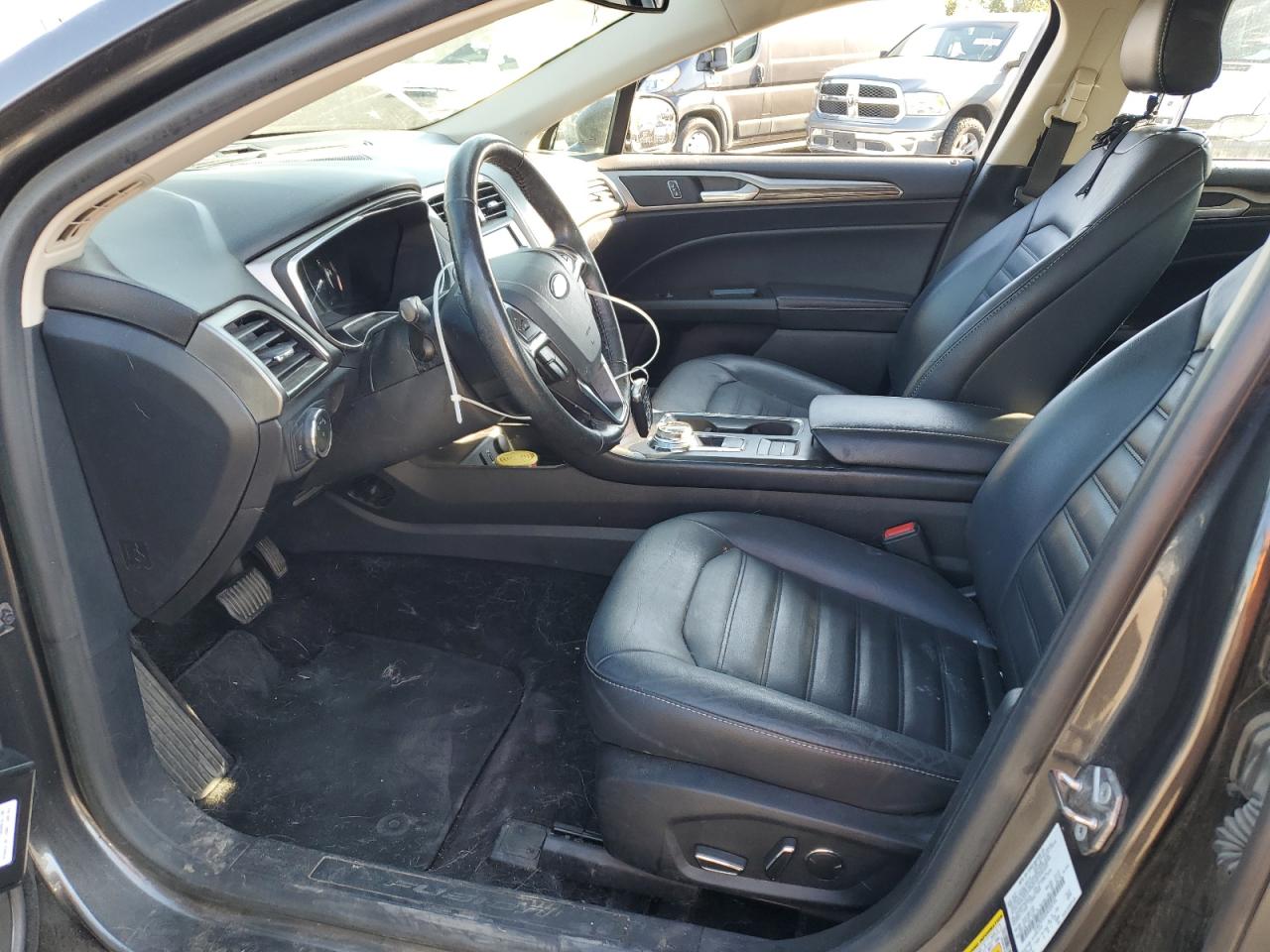 2017 Ford Fusion Se Phev VIN: 3FA6P0PUXHR330194 Lot: 82092645