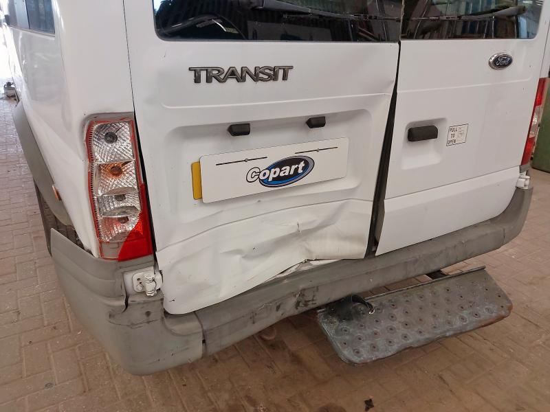 2006 FORD TRANSIT 100 17-SEAT RWD 
