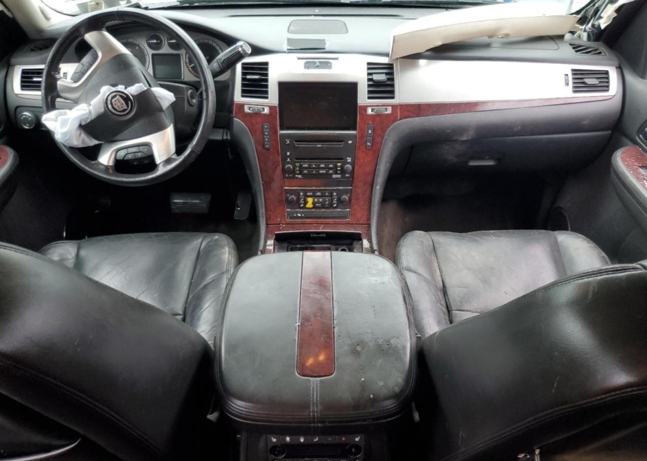 2009 Cadillac Escalade Esv Luxury VIN: 1GYFK26269R267347 Lot: 84268825