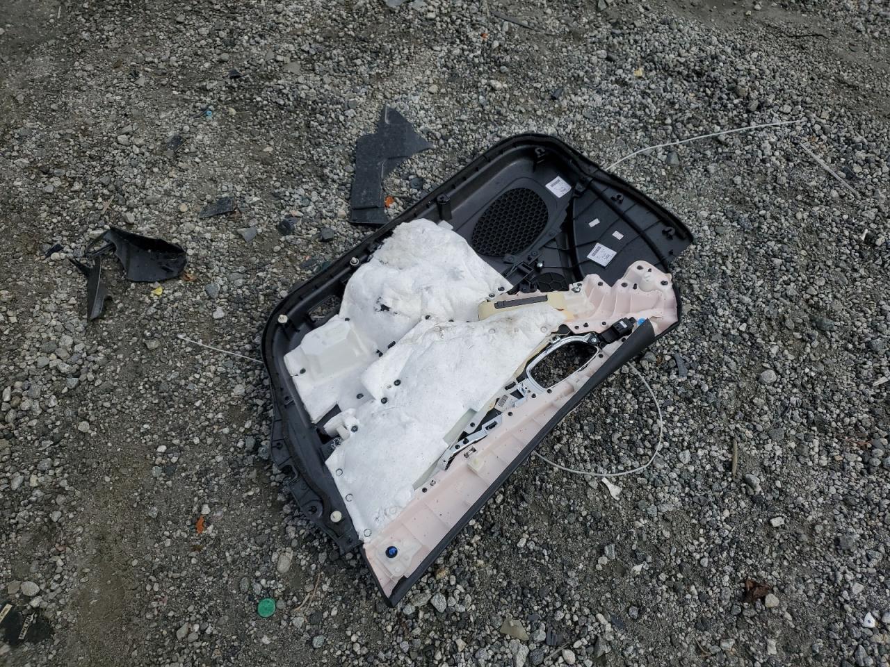 2015 Infiniti Q50 Base VIN: JN1BV7AP5FM330719 Lot: 83809185