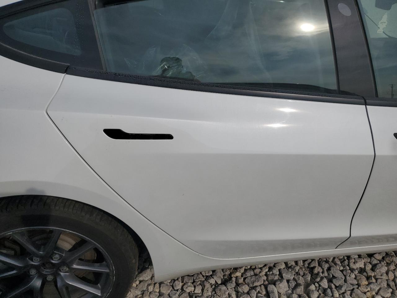 2021 Tesla Model 3 VIN: 5YJ3E1EB9MF869637 Lot: 71618055