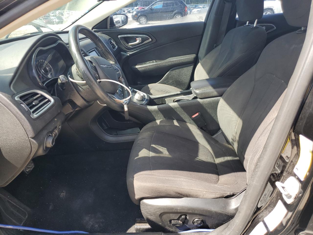 2015 Chrysler 200 Limited VIN: 1C3CCCAB5FN564023 Lot: 84415615