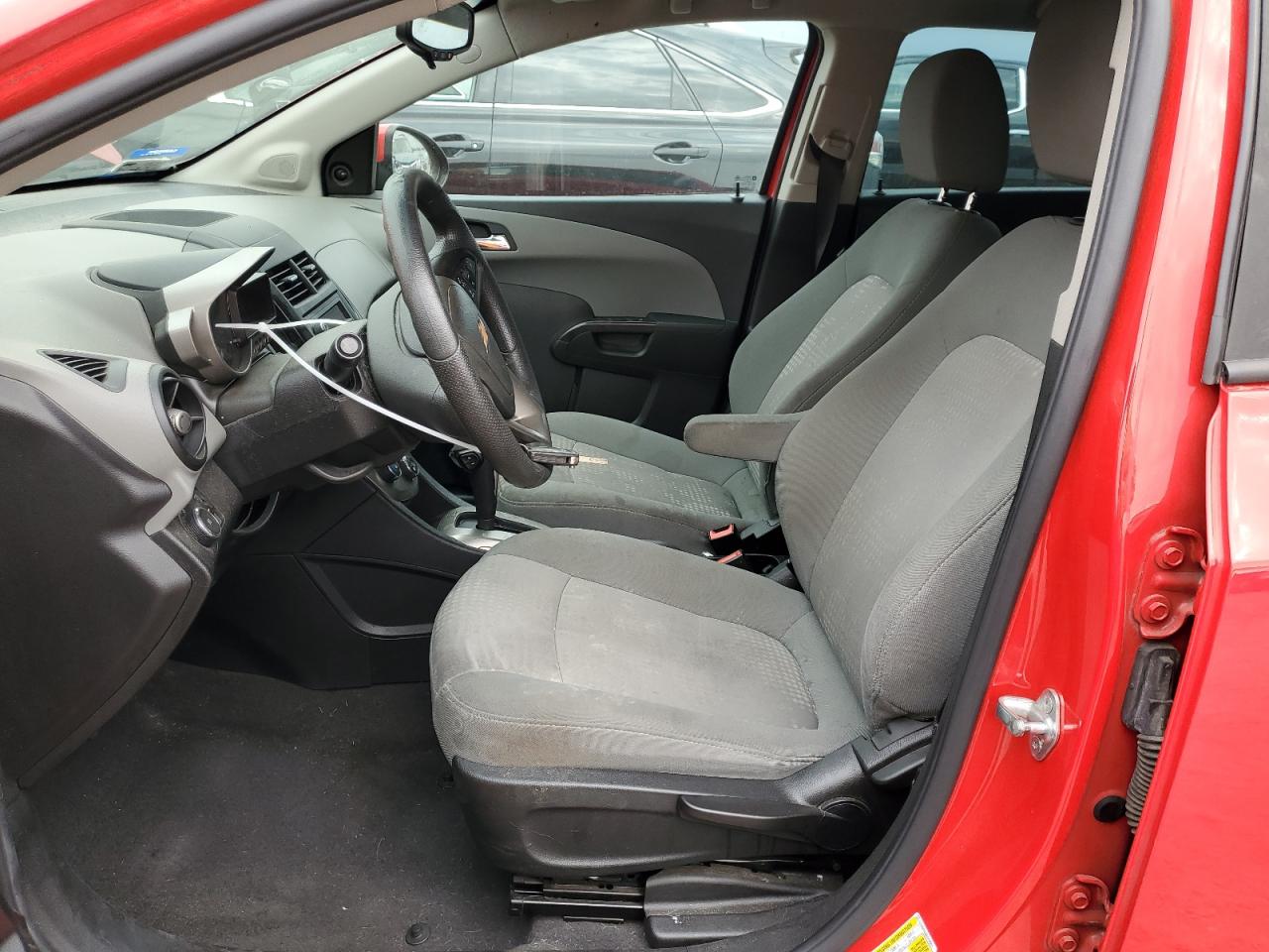 2014 Chevrolet Sonic Ls VIN: 1G1JA6SG5E4125521 Lot: 84605765