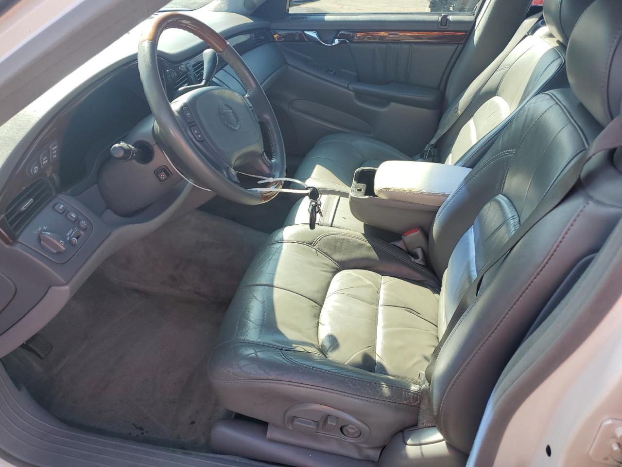 2003 Cadillac Deville Dhs VIN: 1G6KE54Y83U184398 Lot: 81302515