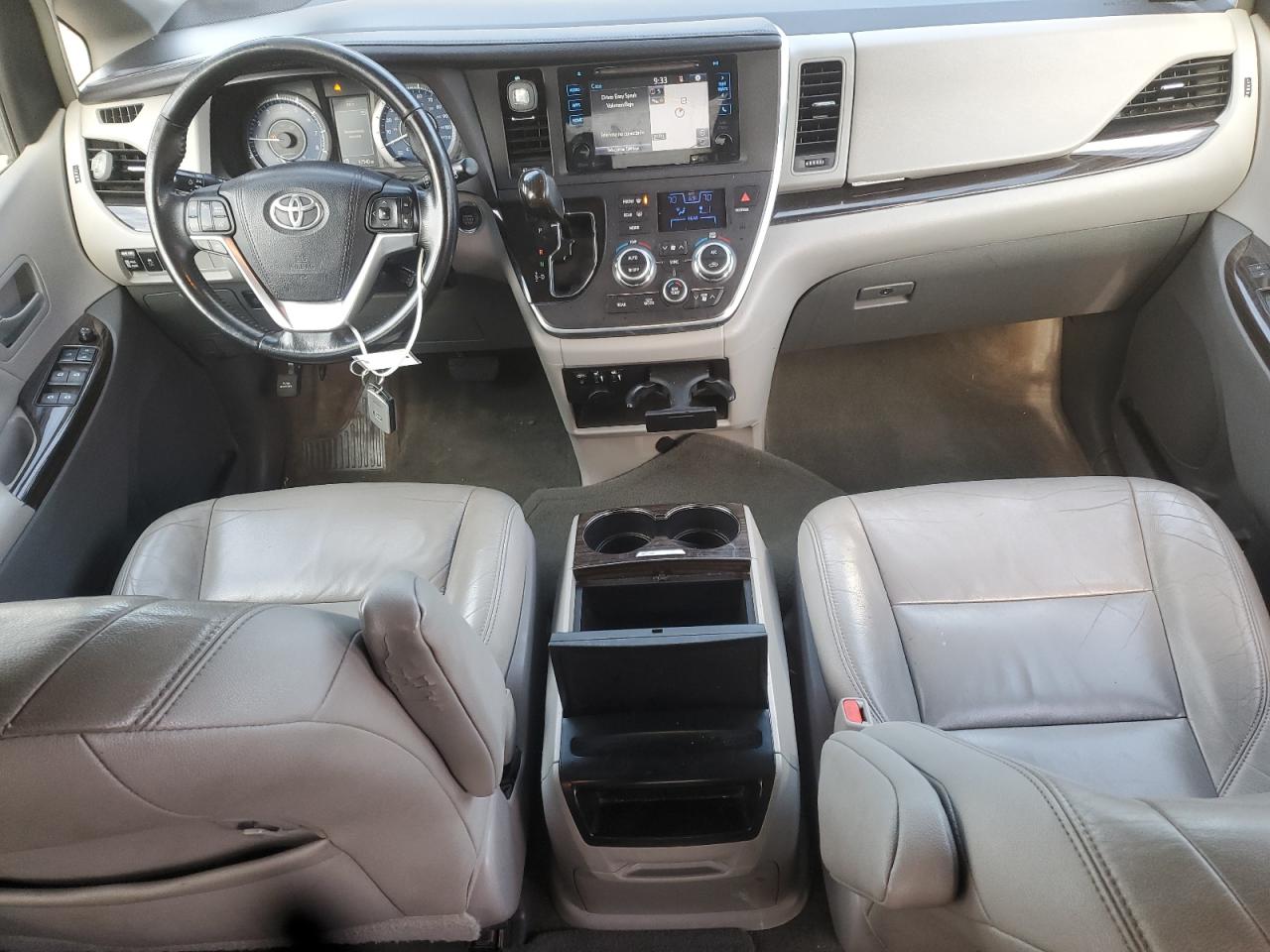 2015 Toyota Sienna Xle VIN: 5TDYK3DC5FS595095 Lot: 72076705