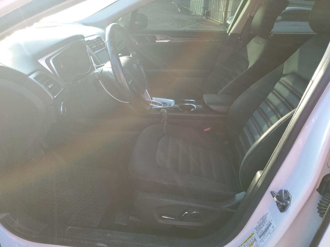 2013 Ford Fusion Se Hybrid VIN: 3FA6P0LU0DR252461 Lot: 82164465