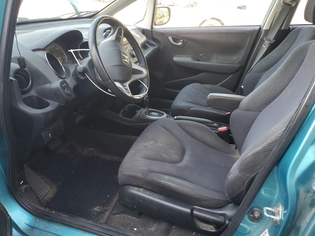 2013 Honda Fit Sport VIN: JHMGE8H55DC039121 Lot: 81113335