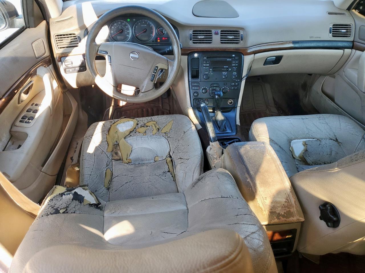 2005 Volvo S80 2.5T VIN: YV1TS592051400631 Lot: 71084225