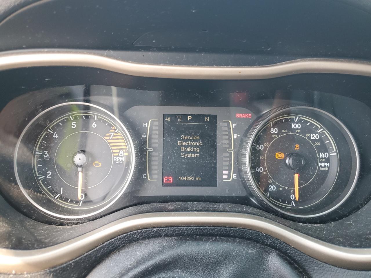 2016 Jeep Cherokee Latitude VIN: 1C4PJMCS1GW145622 Lot: 72043395