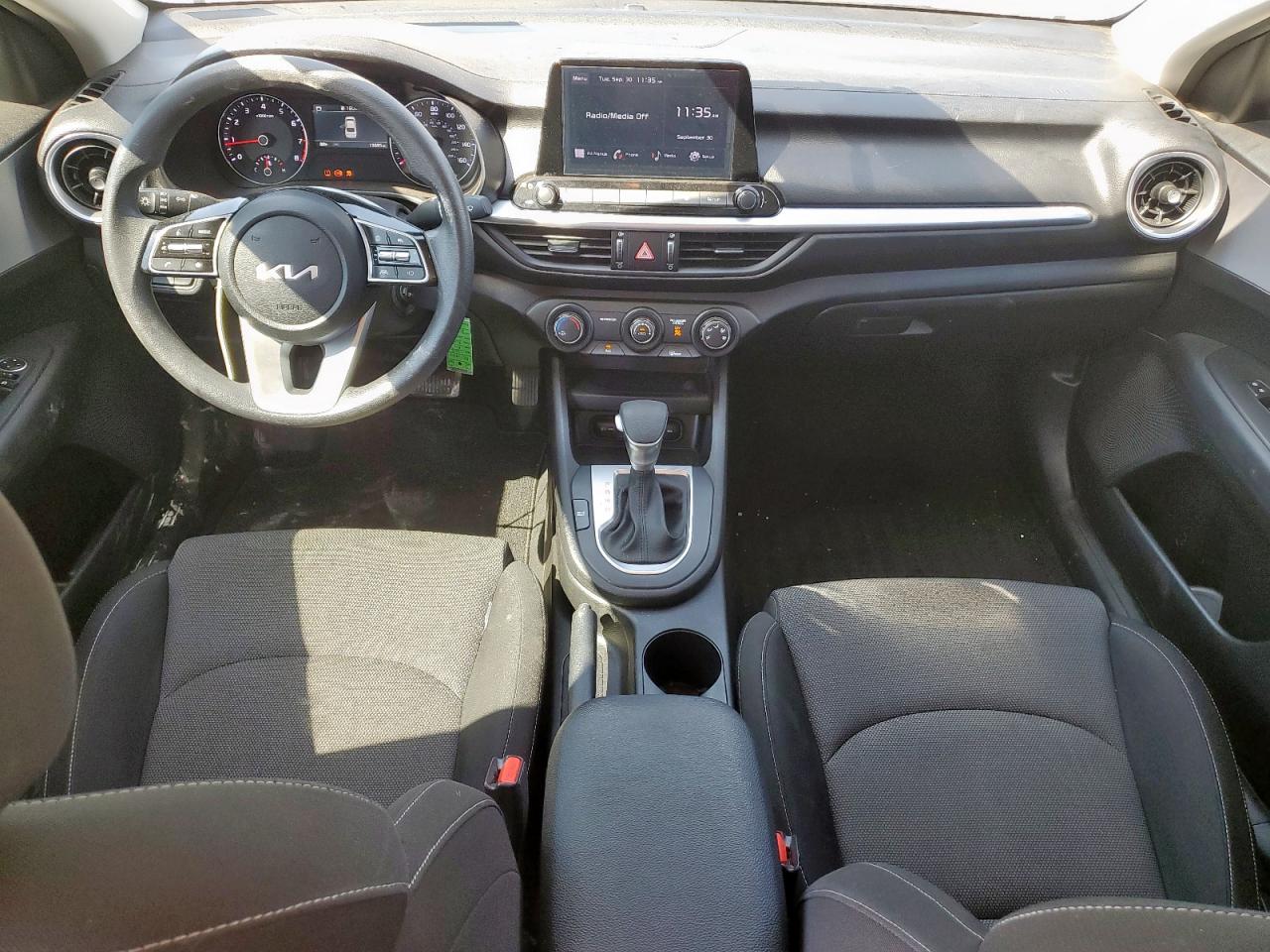 2023 Kia Forte Lx VIN: 3KPF24AD3PE685481 Lot: 84383765