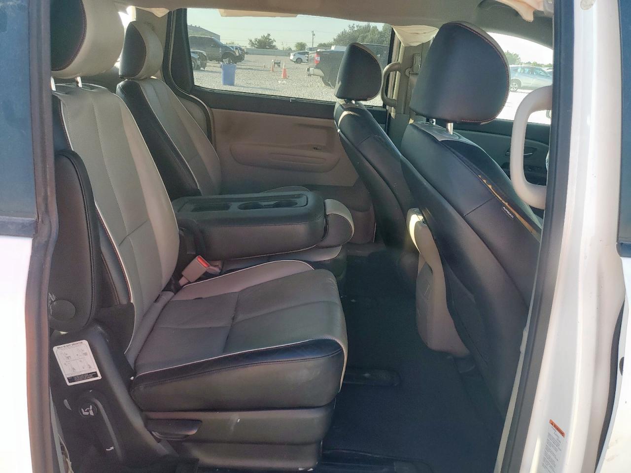 2019 Kia Sedona Lx VIN: KNDMB5C10K6530885 Lot: 84032395