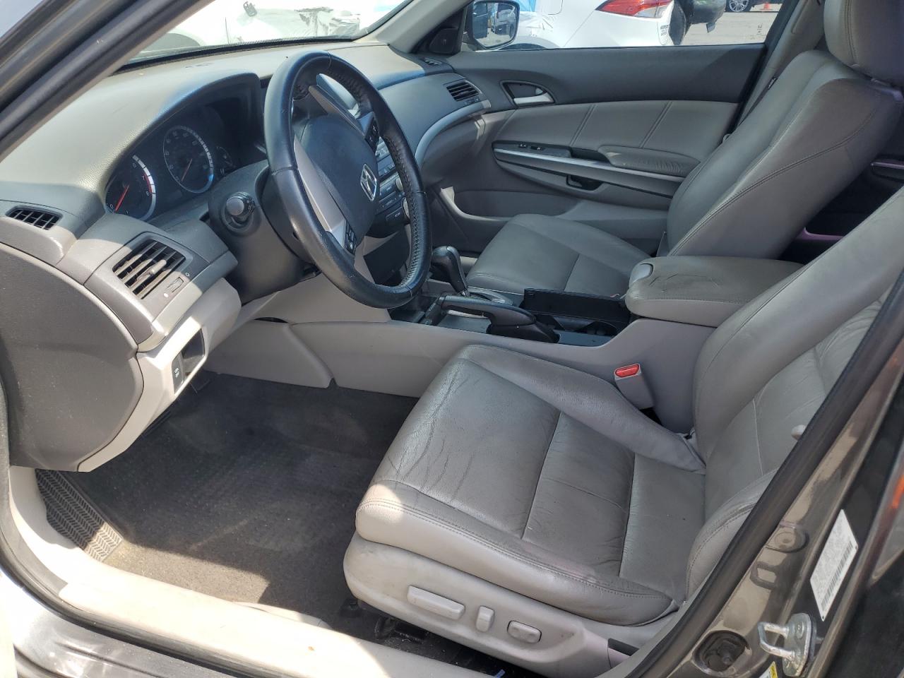 2010 Honda Accord Exl VIN: 1HGCP3F83AA030601 Lot: 80444475