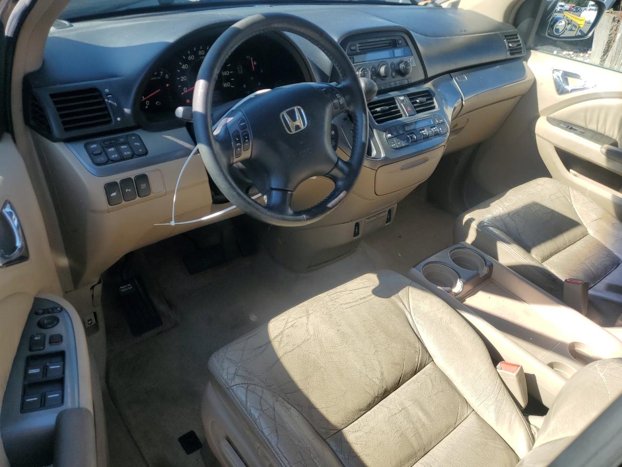 2005 Honda Odyssey Touring VIN: 5FNRL38865B019820 Lot: 63062145