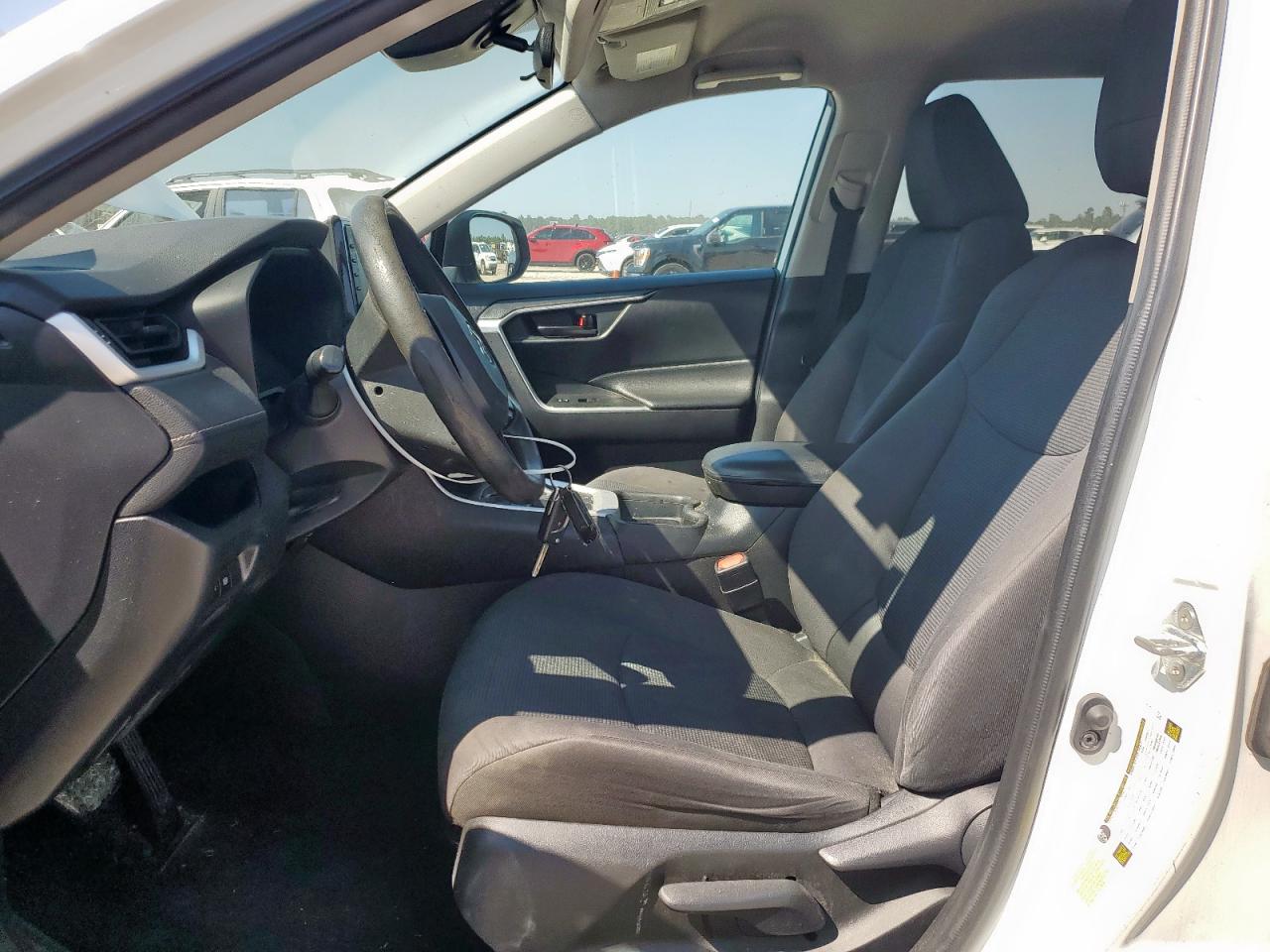 2020 Toyota Rav4 Le VIN: 2T3H1RFV6LW073641 Lot: 80342935